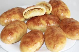 Дрожжевое тесто "из холодильника": пирожки из него очень вкусные получаются